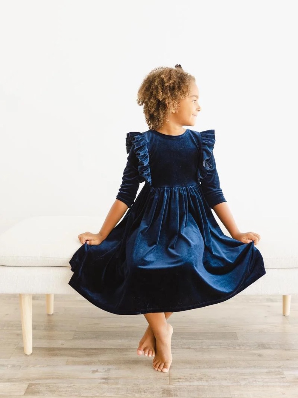 NWT Mila & Rose Girls' Navy Velvet Ruffle Sleeve Twirl Dress 5 - 6